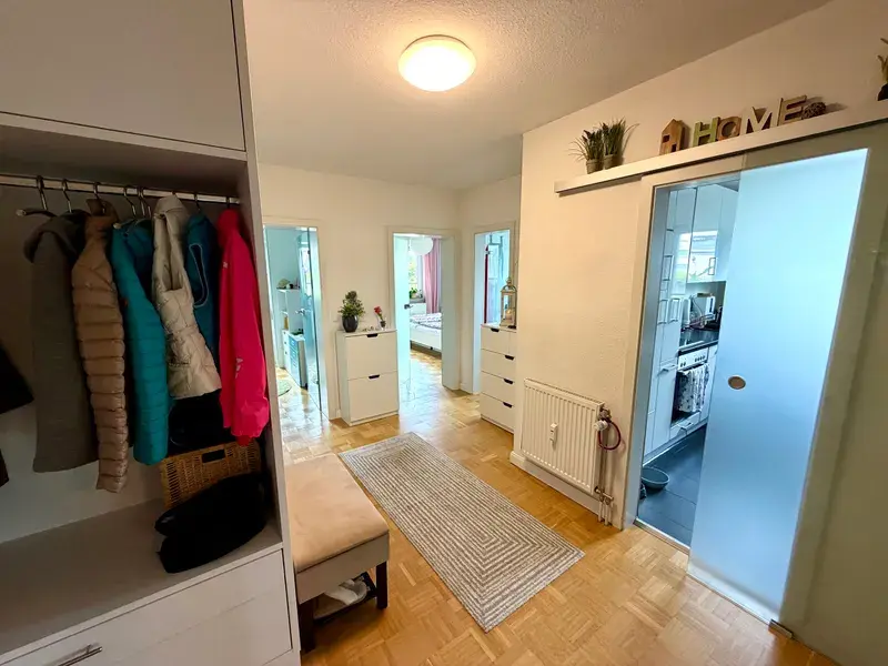 Diele mit Einbauschrank - Garderobe