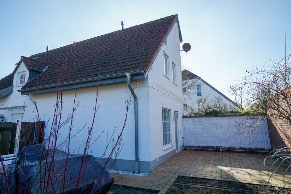 Geldern-Veert: Kleine Doppelhaushälfte