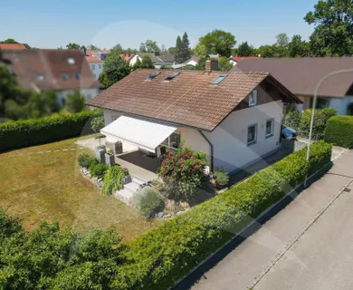 Viel Platz für die Familie – Einfamilienhaus mit 168 m² Wohnfläche in Landshut-Auloh