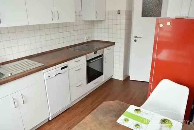 K&uuml;che