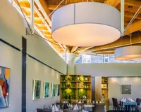 Moderner Gastraum Atrium 