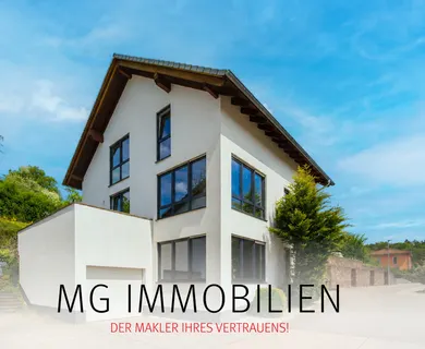 MG – Einfamilienhaus mit Garten und Garage in Reichenbach-Stegen