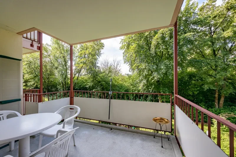 Balkon mit Blick ins Grüne