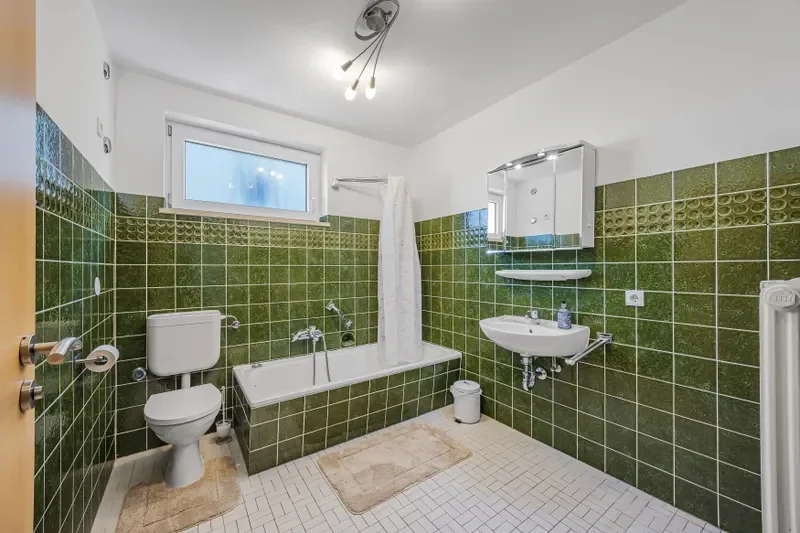 Badezimmer Erdgeschoss