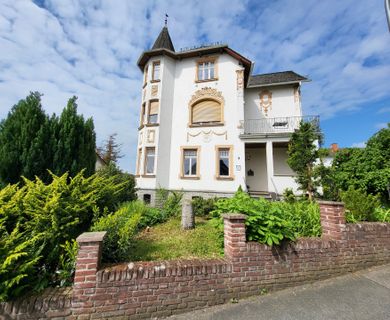 Stilvolle Stadtvilla mit Charakter in top Lage von Höhr-Grenzhausen!