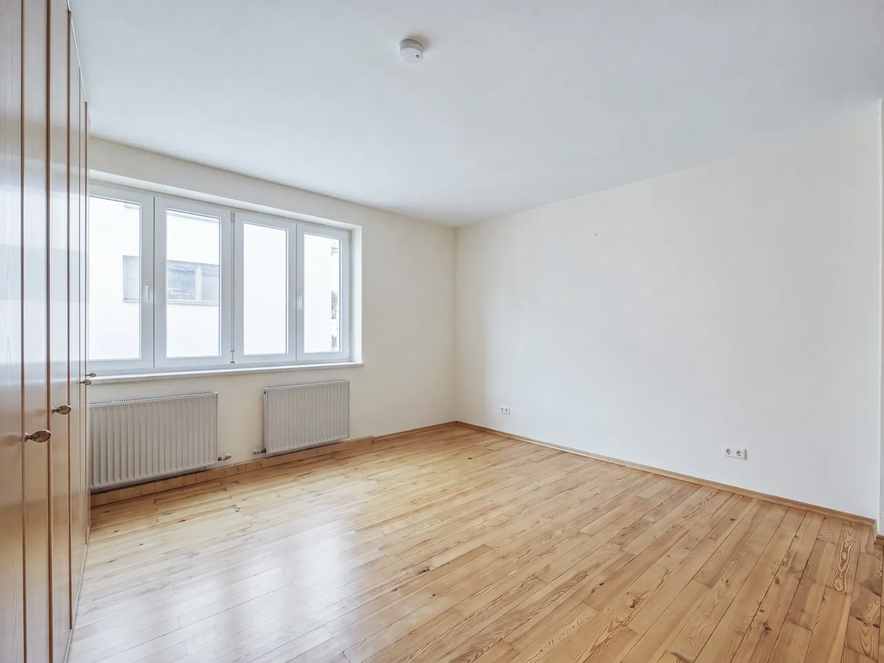 Schlafzimmer mit KI bearbeitet