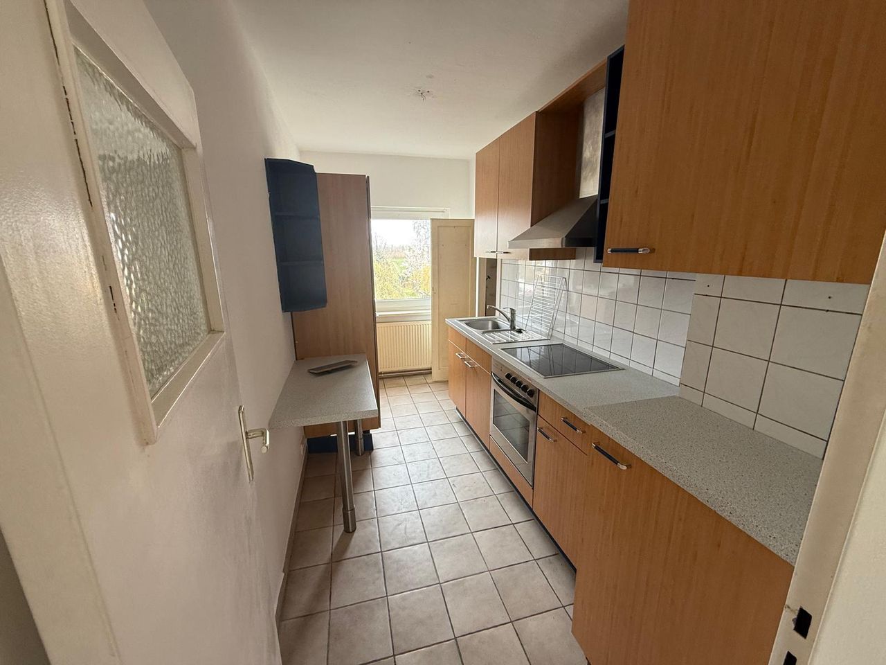 3-Zimmer-Wohnung mit Einbauküche - Foto 3