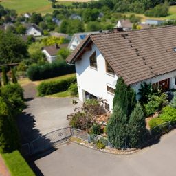 Großzügiges Wohnen in naturnaher Lage – Ihr neues Zuhause in Luckenbach!