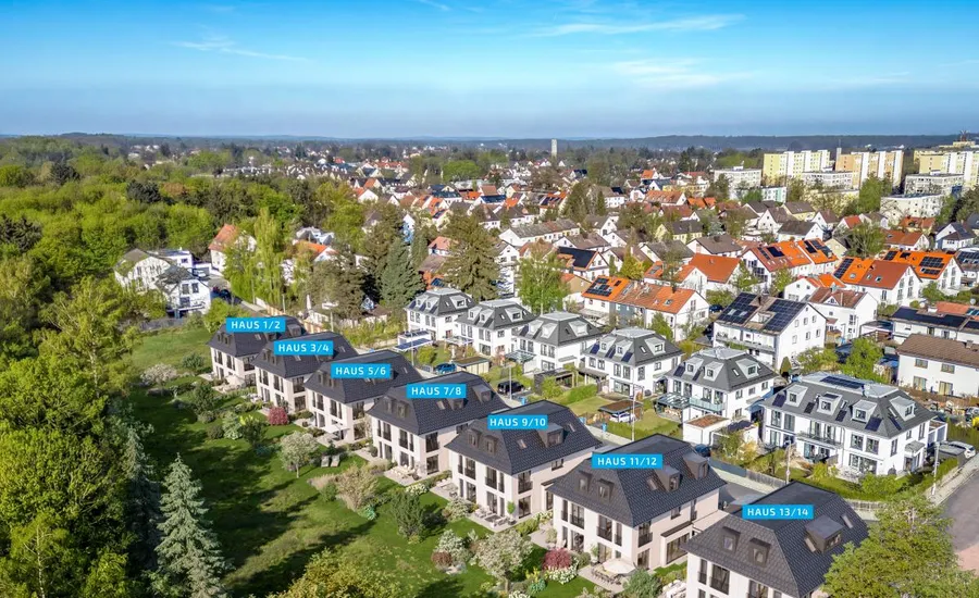 Effizienzhaus 55/KfW 55   Freier Blick ins Grüne. Vierzehn schicke Süd-Doppelhaushälften.