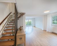 Treppe zum Obergeschoss