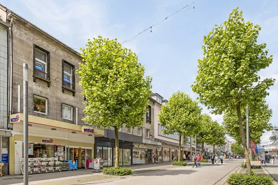 Premium-Lage, Top-Rendite: Geschäftshaus in Remscheid