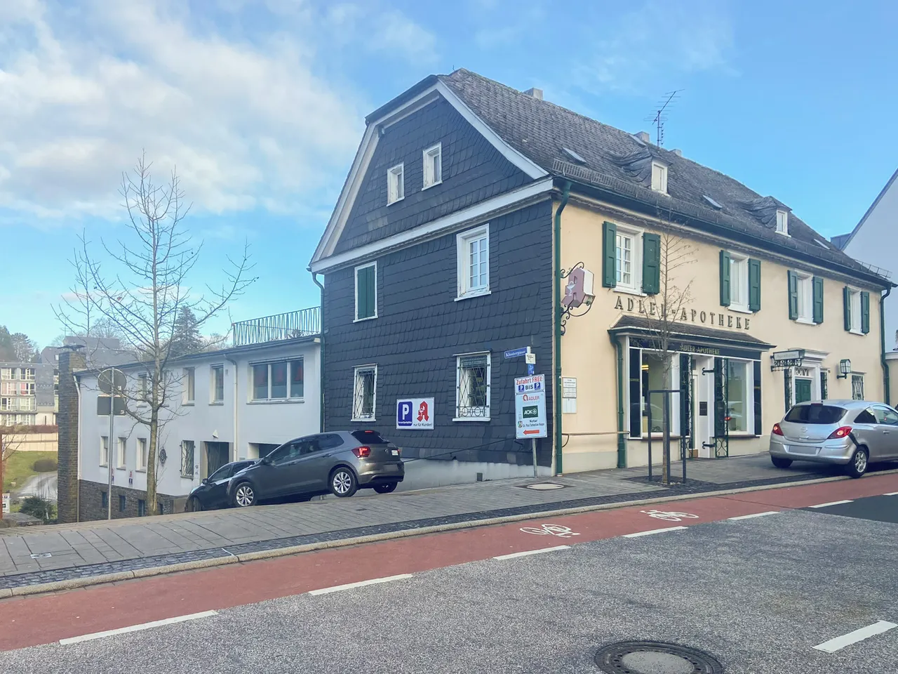 Straßenansicht