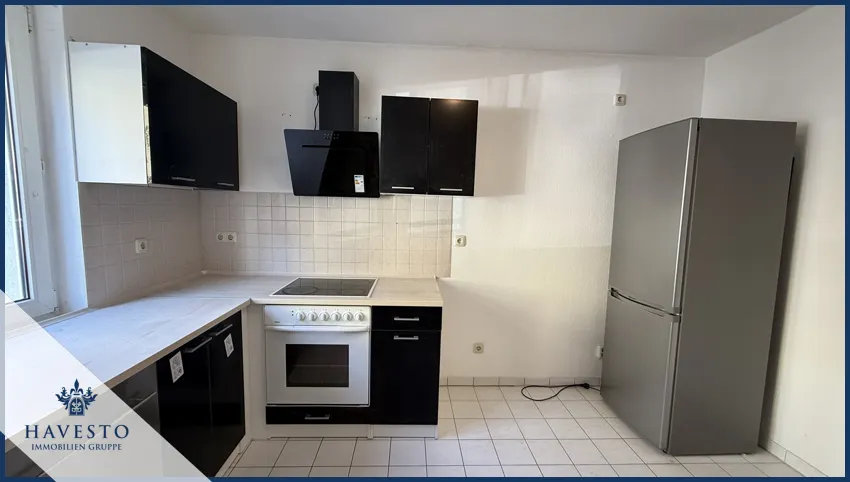Modernisiertes Wohnglück: 2-Raum-Wohnung mit Balkon, neuer Einbauküche und Stellplatz auf 61,21 m² - Photo 5