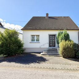 **RESERVIERT** Gepflegtes Einfamilienhaus in Zentrumsnähe von Hachenburg!