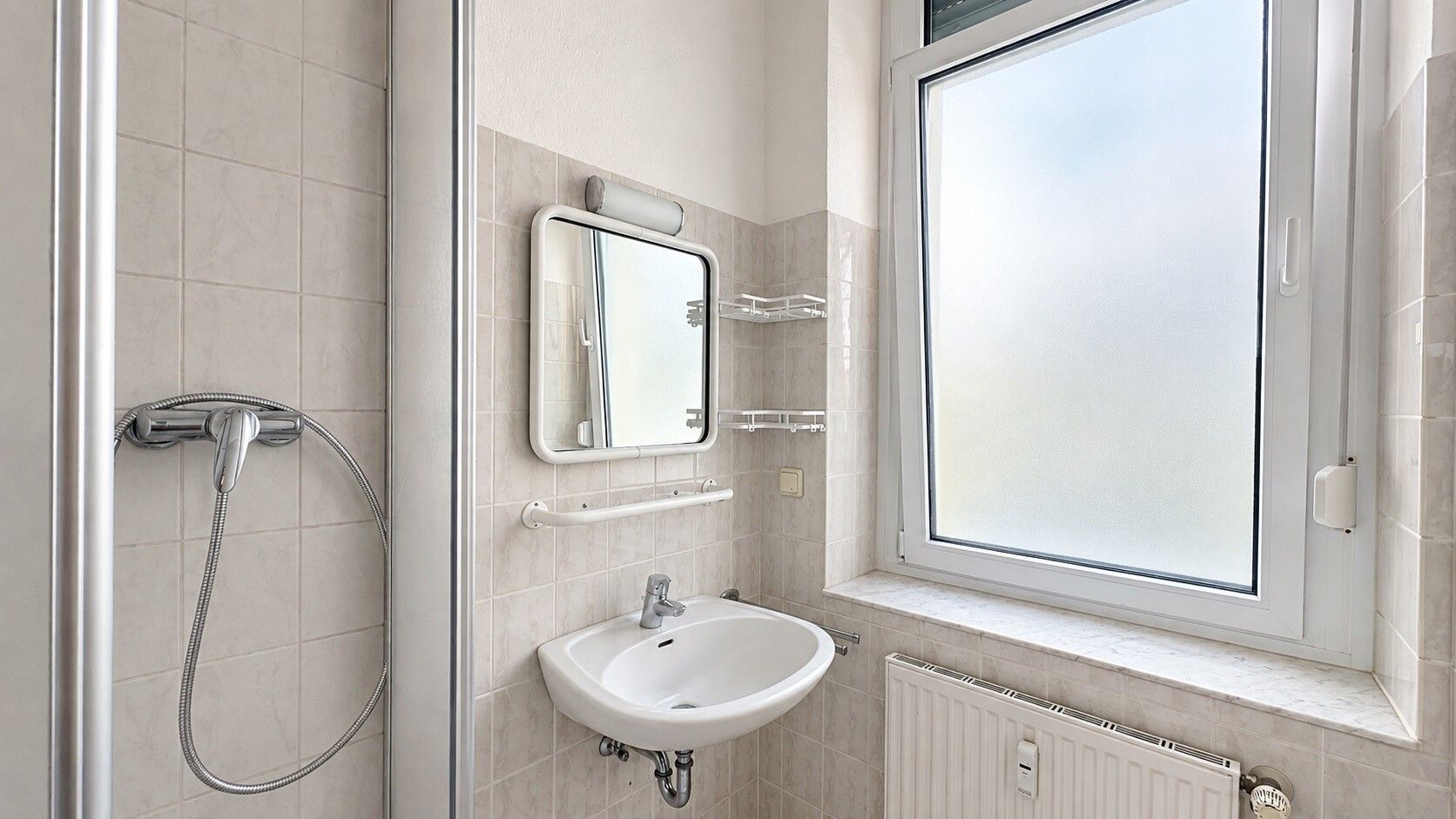 APPARTMENT IN KREFELD ZU MIETEN! - Foto 3