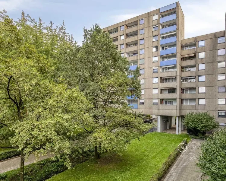Barrierefreie 2-Zimmer-Wohnung mit Loggia und PKW-Stellplatz im Ratingen-West