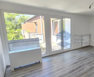 Großzügige 3-Zimmer-Balkon-Wohnung im Grünen