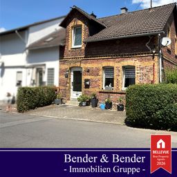Charmante Doppelhaushälfte mit Potenzial – Kapitalanlage oder zukünftiges Eigenheim!