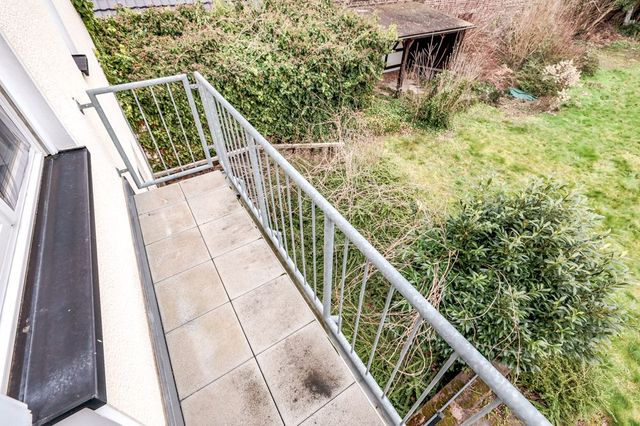 Balkon Gartenseite