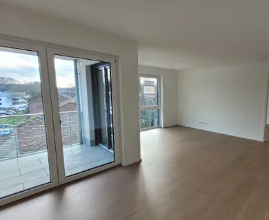 Erstbezug: Moderne 2-Zi.-Wohnung mit Einbauküche in zentraler Lage von Leichlingen - Photo 2
