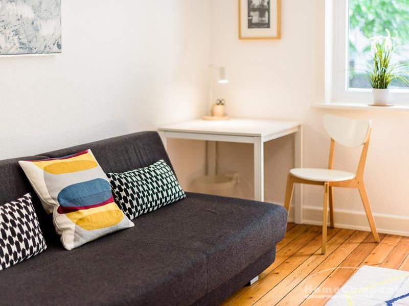 Wohnraum mit Schlafcouch