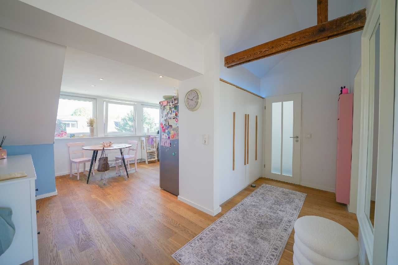 Moderne, individuell gestaltete 3,5-Zimmer-Wohnung mit 2 Balkonen - Foto 3