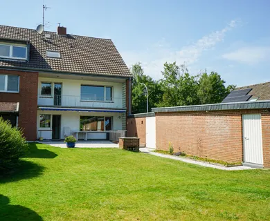 Kerken-Aldekerk: Gepflegtes Dreifamilienhaus als Kapitalanlage