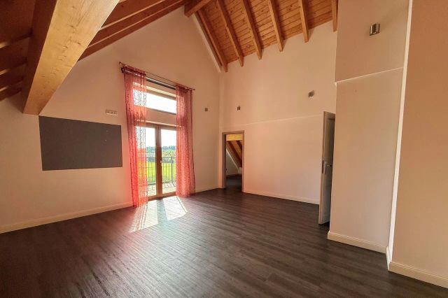 DG Elternschlafzimmer mit Balkon