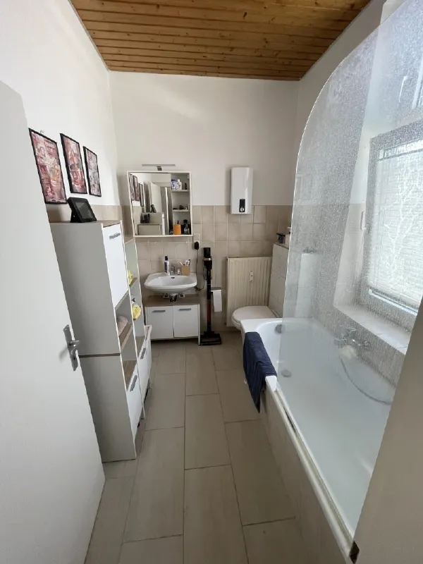 Gepflegte 2-Zimmer-Altbauwohnung mit Garten - Foto 5