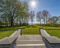 Parkähnliches Grundstücl