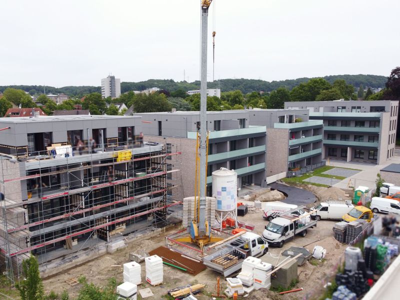 Altersgerecht, attraktiv & ausgezeichnet gelegen! – Penthouse zur Miete - Photo 4