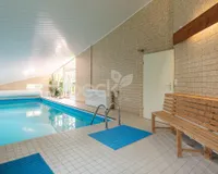 Indoor-Pool