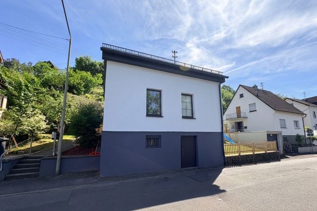 Straßenansicht