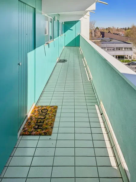 Laubengang zur Wohnung