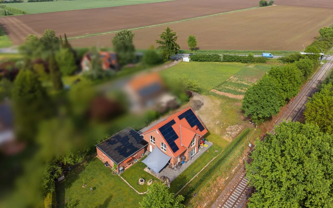Hochwertiges Viebrockhaus mit zwei zusätzlichen Baugrundstücken, Pferdehaltung o. Gewerbe möglich