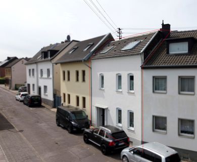 Einfamilienhaus mit viel Platz, großem Garten, Balkon und Terrasse in Alfter Witterschlick