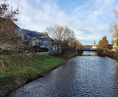 Neubau/Erstbezug: Modern geschnittene 3-Zimmer-Wohnung mit traumhaftem Ausblick! - Photo 2