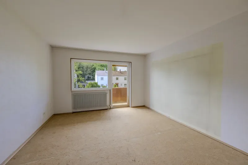 Zimmer mit Balkon