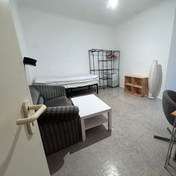 Möbliertes Studentenstudio im Herzen von Friedrichshain!