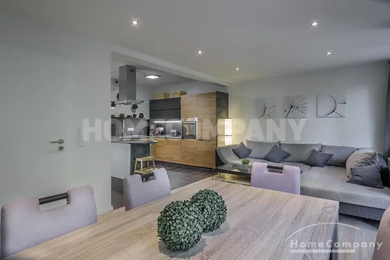 ***Möbliertes 6-Zimmer-Haus mit Terrasse und Garten in Obermenzing