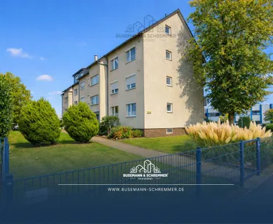Dachgeschosswohnung mit gemütlicher Dachterrasse in Langenhagen