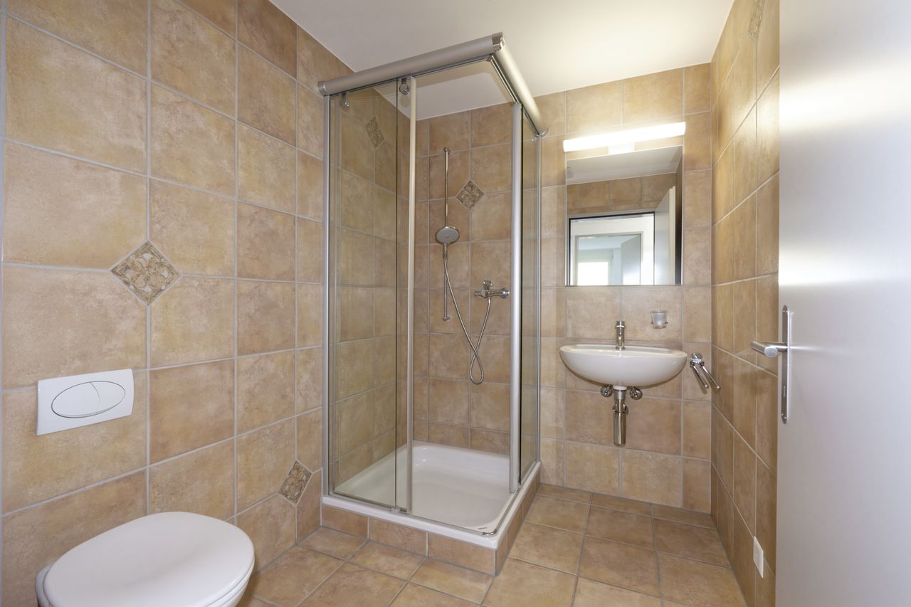 Gästebad mit Dusche