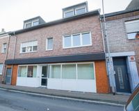 Kerken-Nieukerk: Wohn-/Geschäftshaus