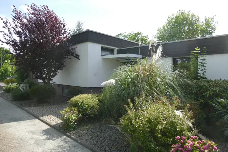 Familienfreundlicher Würfelbungalow
