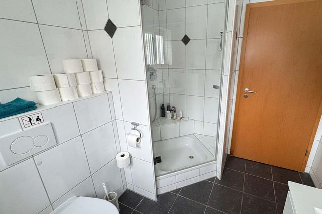 Duschbad EG