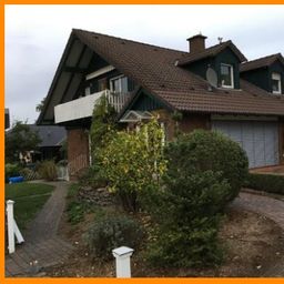 Zweifamilienhaus in ruhiger Lage !