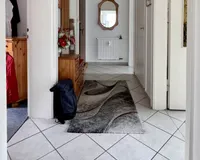 Altbau - Flur EG rechts