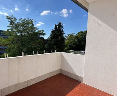 MODERNE 3-ZIMMERWOHNUNG MIT BALKON IM KREFELDER ZENTRUM ZU MIETEN! - Photo 4