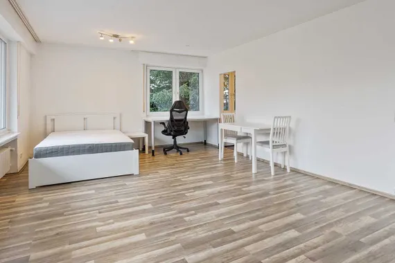 Gemütliches Appartement mit Garagenstellplatz und Balkon in Düsseldorf-Eller