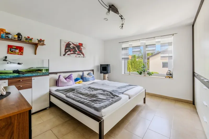 Schlafzimmer im OG